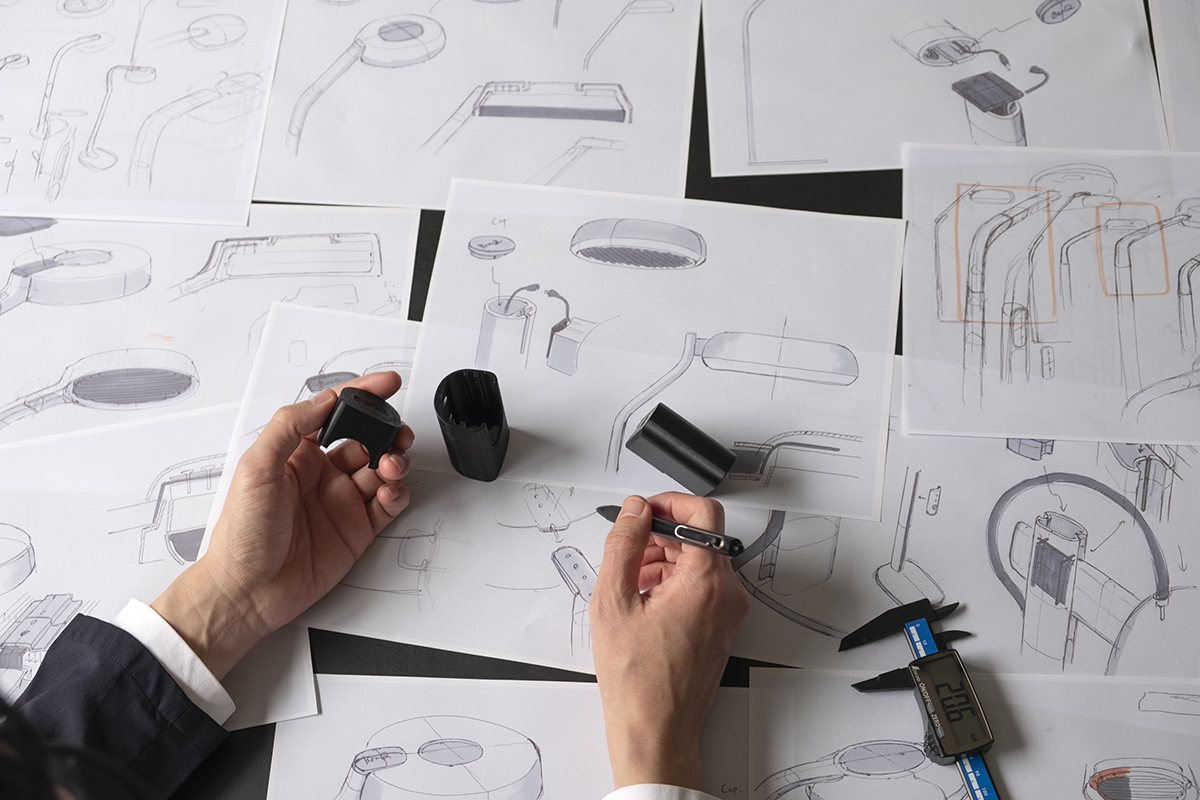 iF design award 2025 / BenQ MindDuo Max / Doogdesign Inc.