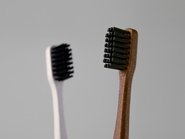 Zero Plastic Handle™